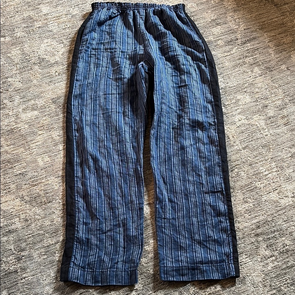 Tory Burch Striped Blue and Black Pants- size 8 - 100% linen - pockets